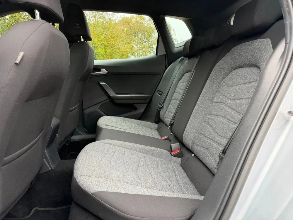 SEAT Arona 1.0 TSI Xperience Business Connect Automaa uit 2024, foto 12