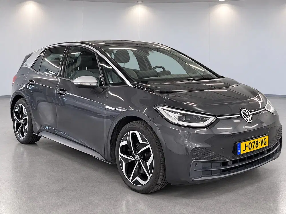 Volkswagen ID.3 First Plus 58 kWh uit 2020, foto 2