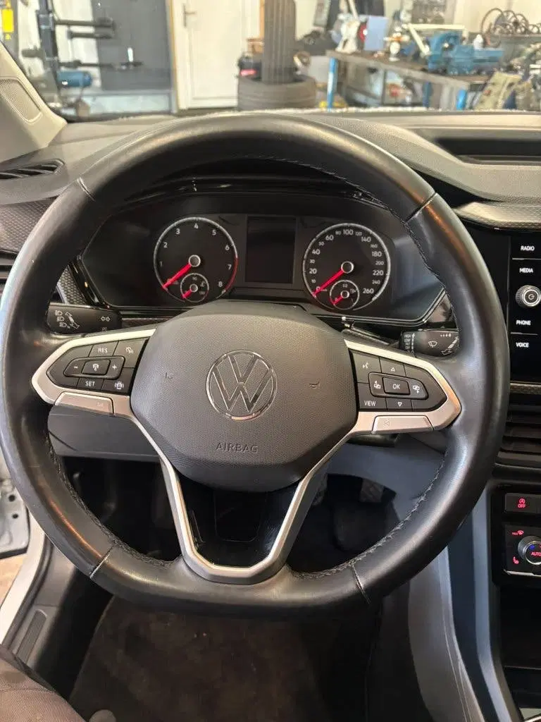 Volkswagen T-Cross 1.0 TSI 110pk 7-DSG 2021 Wit uit 2021, foto 15