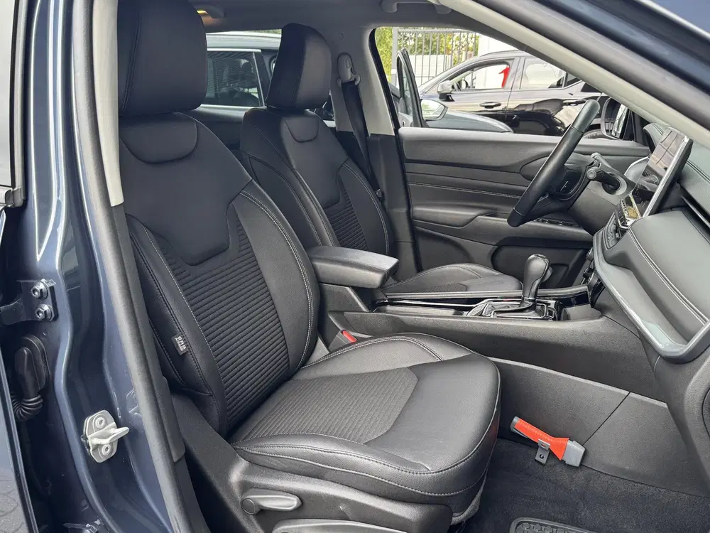 Jeep Compass 4xe 240 PLUG-IN HYBRID ELECTRIC LIMITED I uit 2022, foto 10