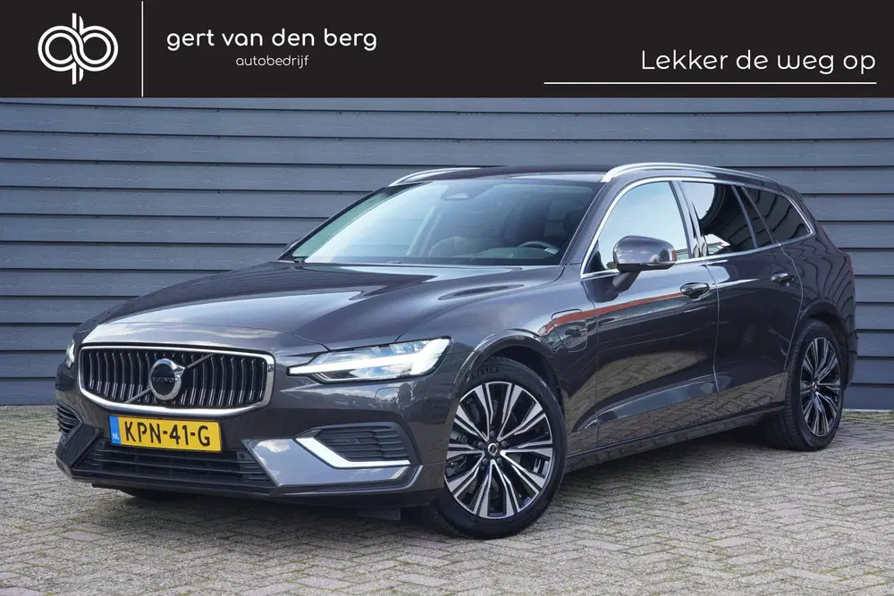 Volvo V60 2.0 T8 Plug-in hybrid AWD Plus Bright uit 2024