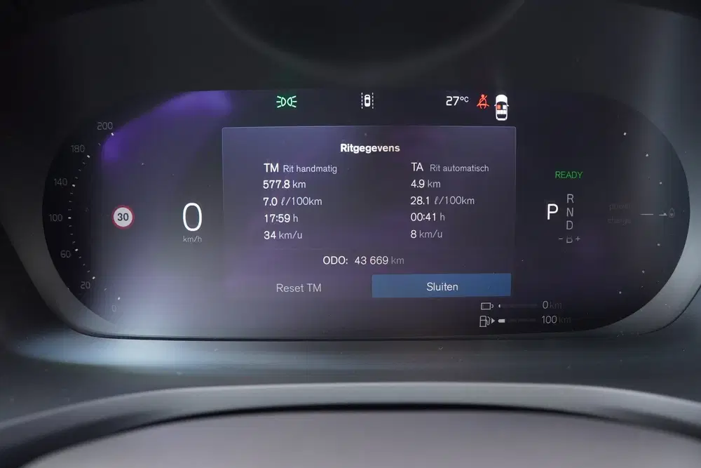 Volvo V60 2.0 T8 Plug-in hybrid AWD Plus Bright uit 2024, foto 4