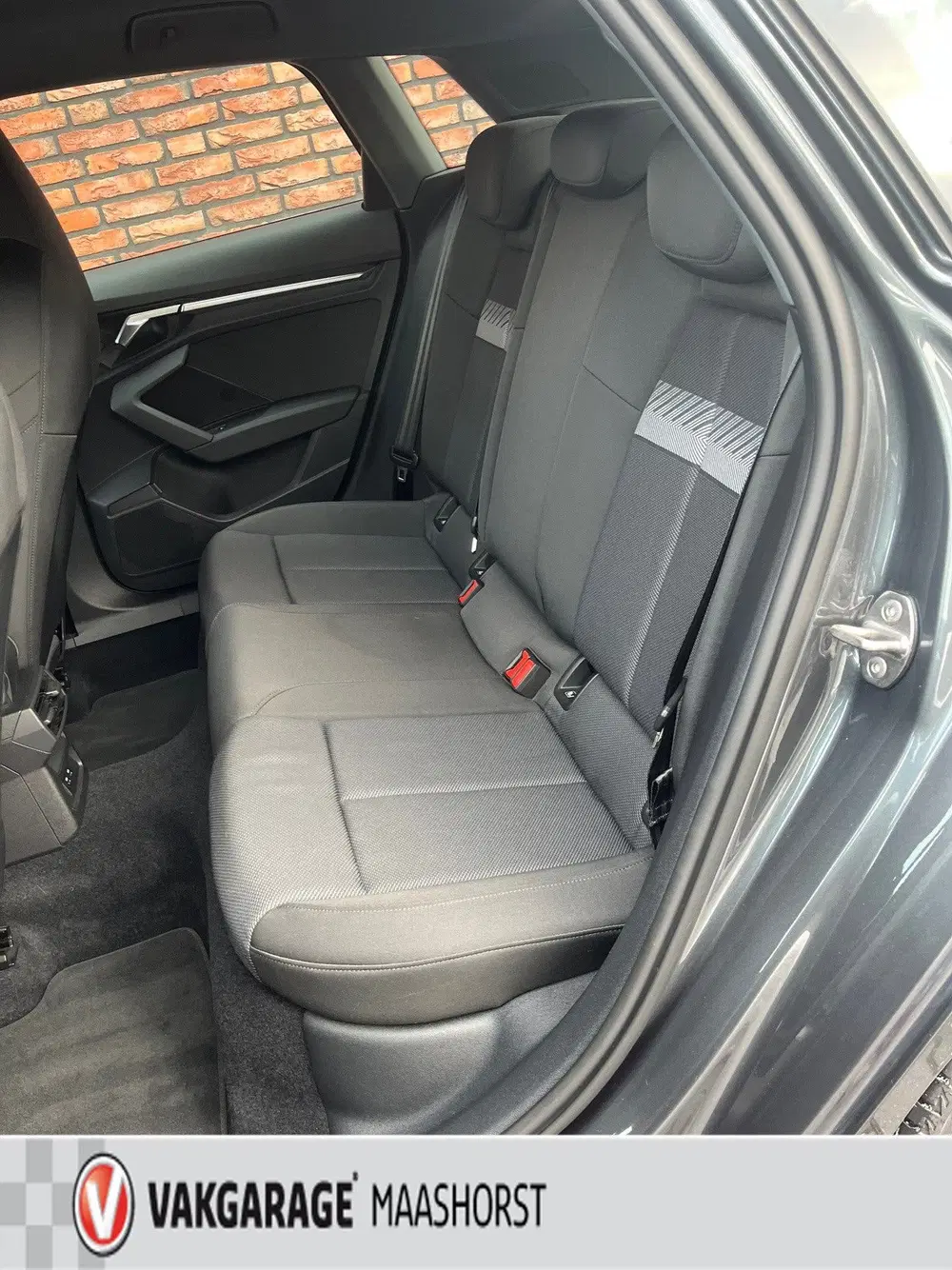 Audi A3 45 TFSI e S edition Competition Plug-In Pa uit 2021, foto 15