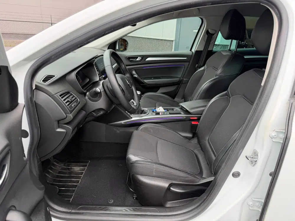 Renault Megane Mégane Estate 1.3 TCe Intens VOL optie's T uit 2022, foto 11