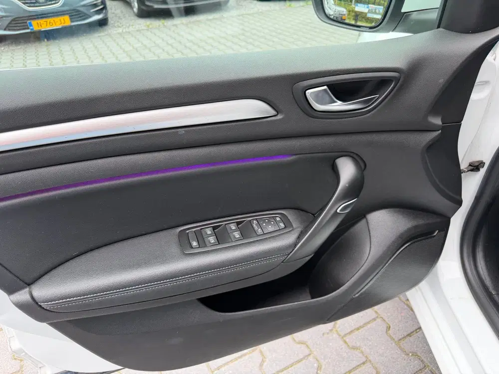 Renault Megane Mégane Estate 1.3 TCe Intens VOL optie's T uit 2022, foto 12
