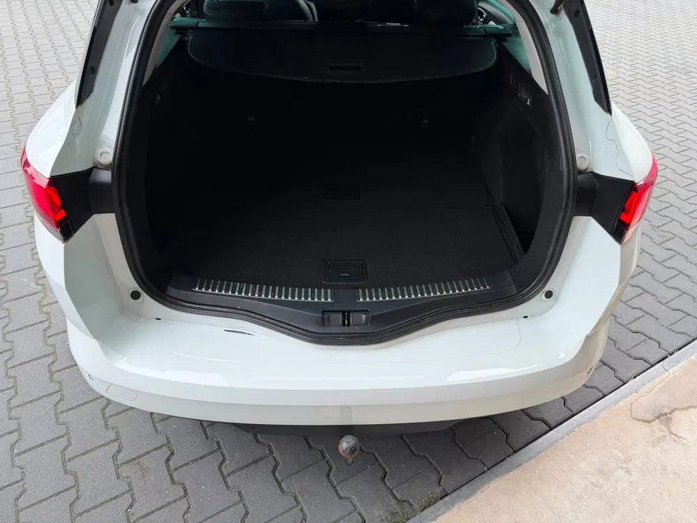 Renault Megane Mégane Estate 1.3 TCe Intens VOL optie's T uit 2022, foto 7