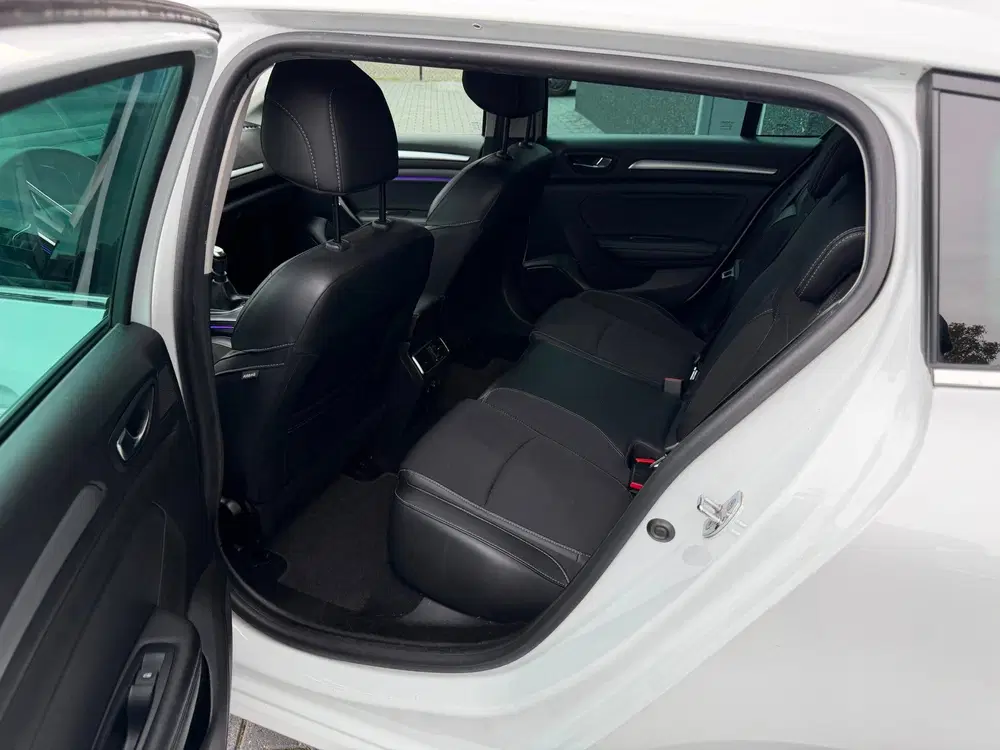 Renault Megane Mégane Estate 1.3 TCe Intens VOL optie's T uit 2022, foto 8