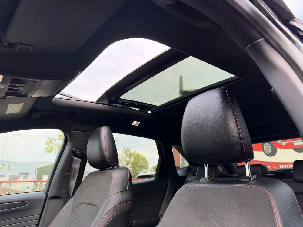 Ford Kuga 2.5 PHEV ST-Line X uit 2021, foto 10