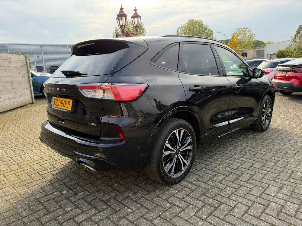Ford Kuga 2.5 PHEV ST-Line X uit 2021, foto 3