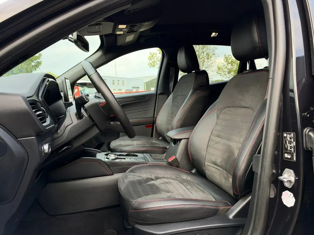 Ford Kuga 2.5 PHEV ST-Line X uit 2021, foto 9
