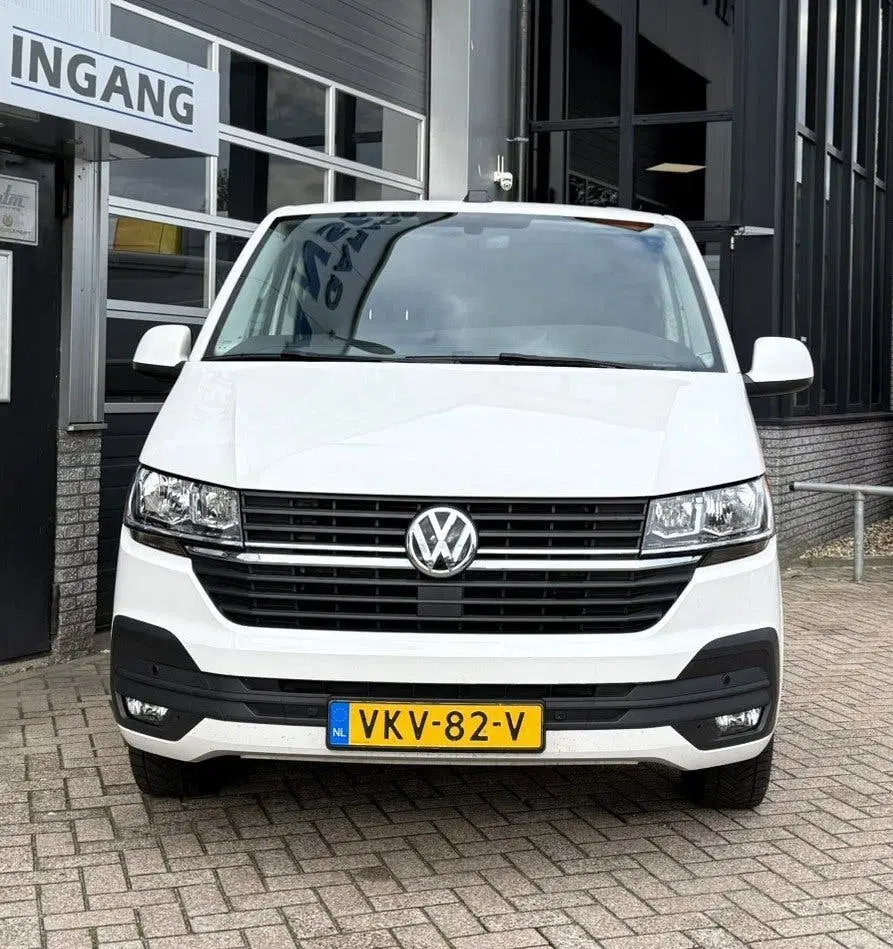 Volkswagen Transporter 2.0 TDI L2H1 28 Highline 150PK Automa uit 2021, foto 5