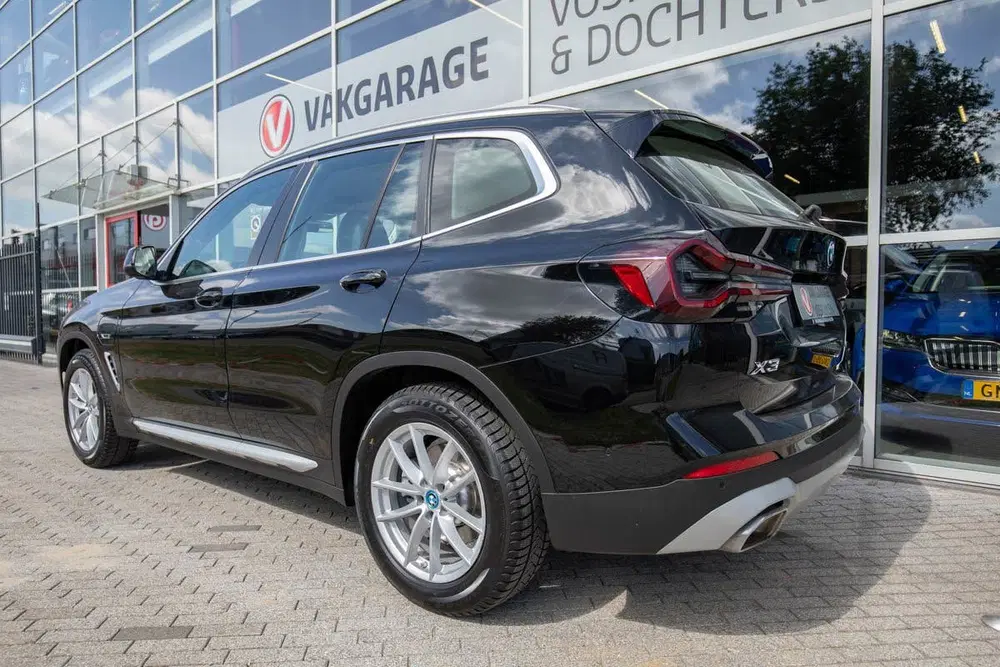 BMW X3 XDrive30e Hybride PHEV uit 2022, foto 3