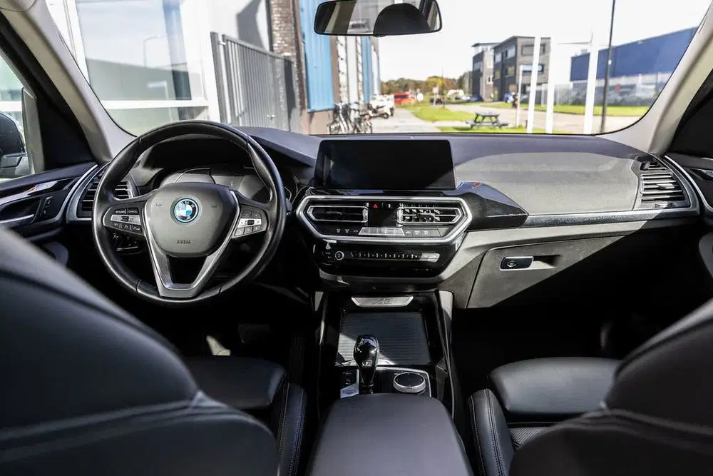 BMW X3 XDrive30e Hybride PHEV uit 2022, foto 9
