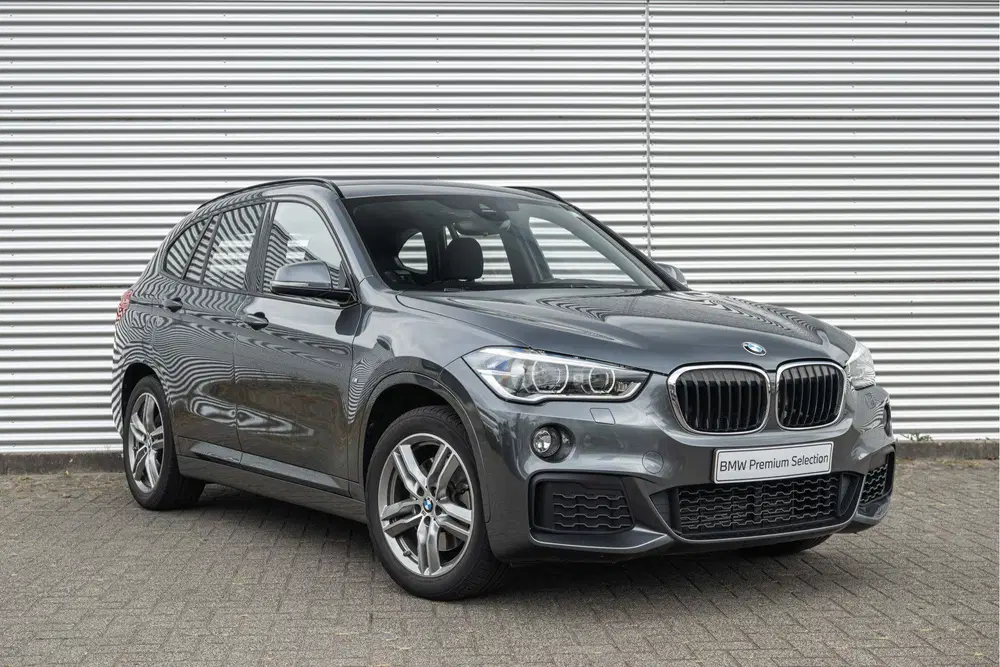 BMW X1 sDrive20i M Sport Automaat uit 2019, foto 11