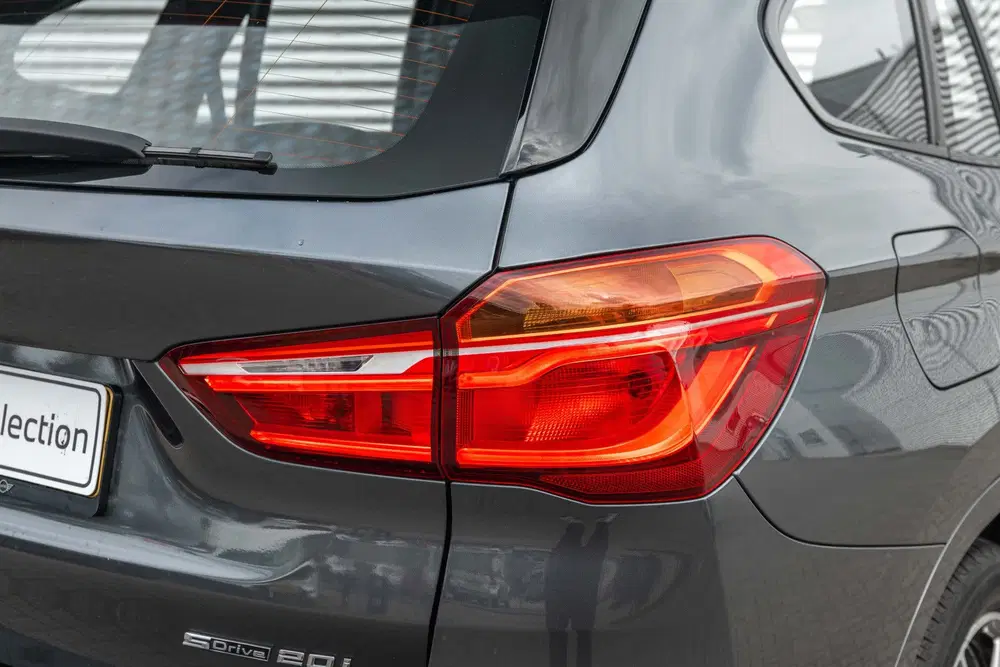 BMW X1 sDrive20i M Sport Automaat uit 2019, foto 13
