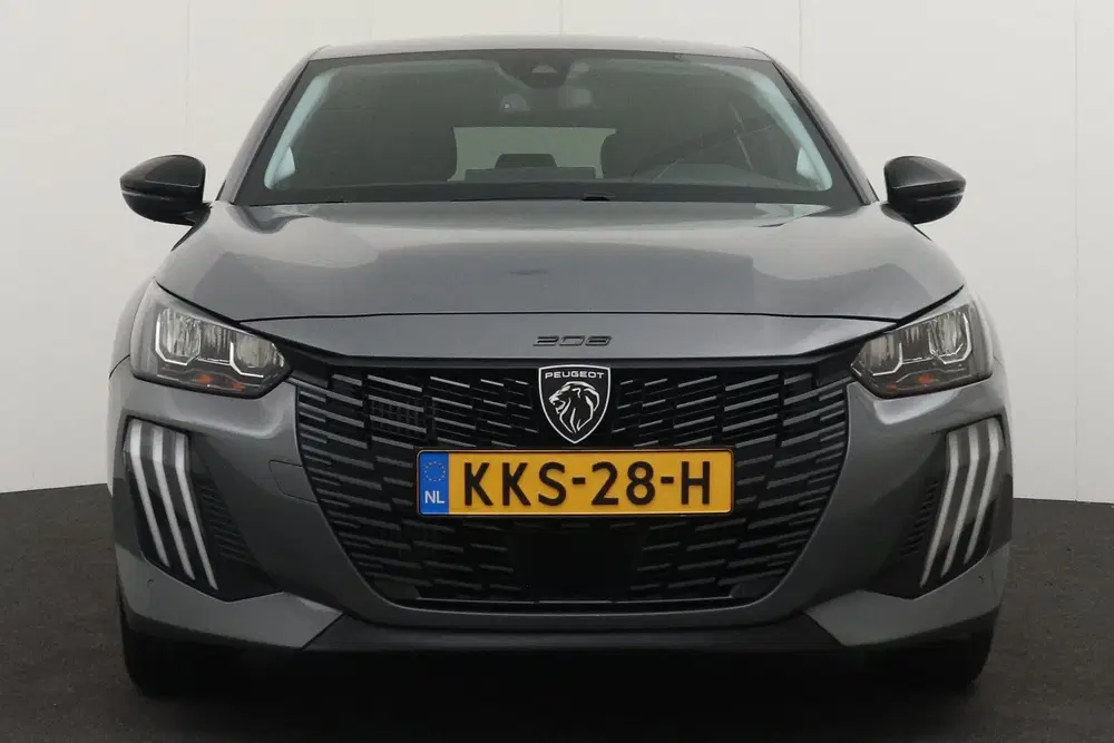 Peugeot 208 1.2T 101 PK Allure Half-Leder Carplay DAB uit 2025, foto 3