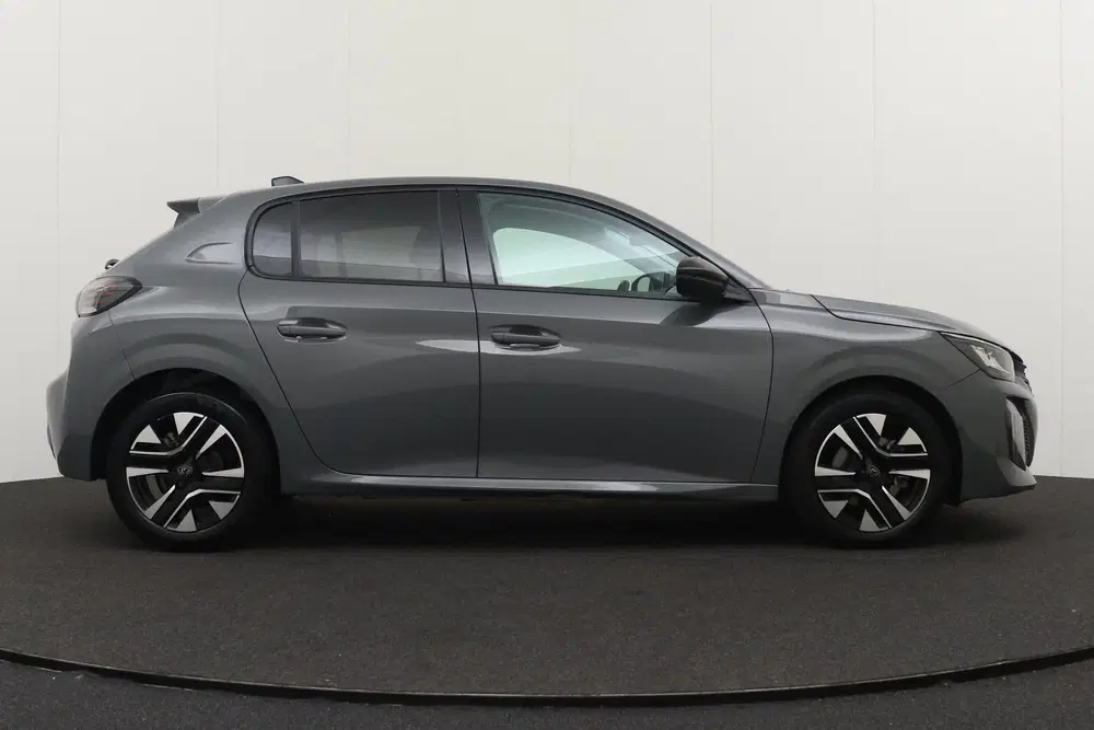 Peugeot 208 1.2T 101 PK Allure Half-Leder Carplay DAB uit 2025, foto 6
