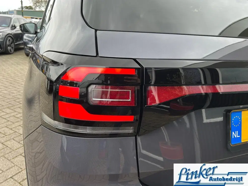 Volkswagen T-Cross 1.0 TSI Life uit 2023, foto 12