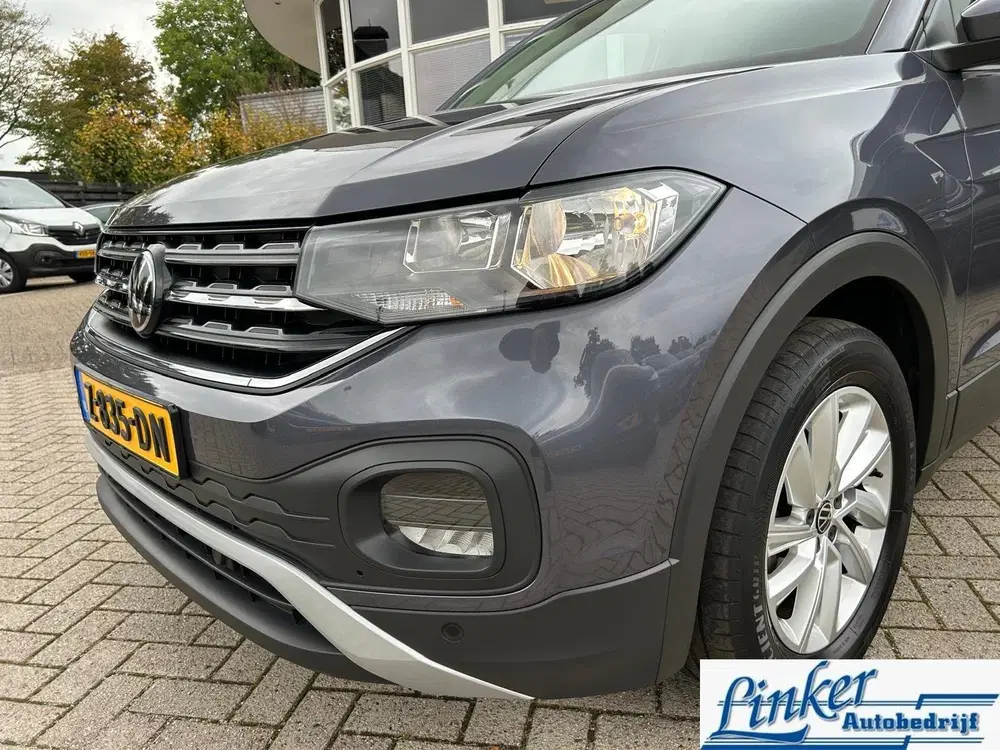 Volkswagen T-Cross 1.0 TSI Life uit 2023, foto 13