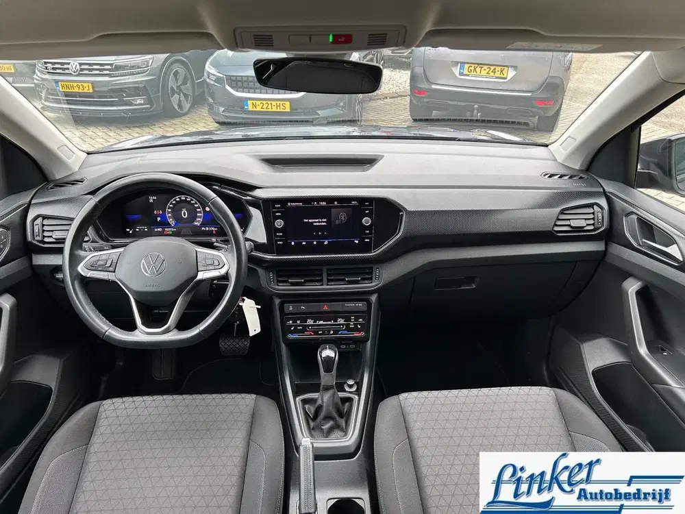 Volkswagen T-Cross 1.0 TSI Life uit 2023, foto 14