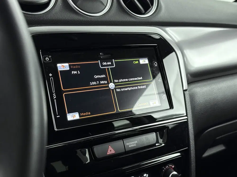 Suzuki Vitara 1.4 Boosterjet Select Smart Hybrid uit 2021, foto 7