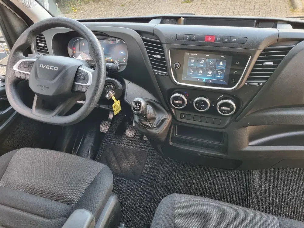 Iveco Daily 35C16 uit 2024, foto 7