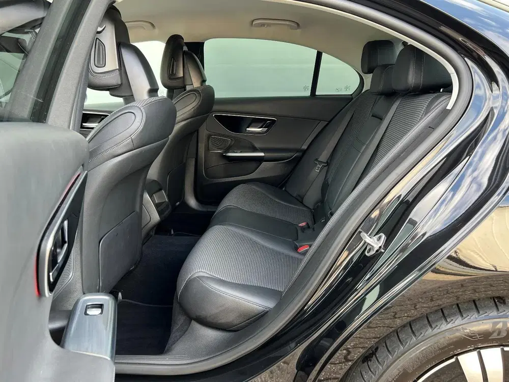 Mercedes-Benz C-Klasse 180 Sedan uit 2022, foto 5