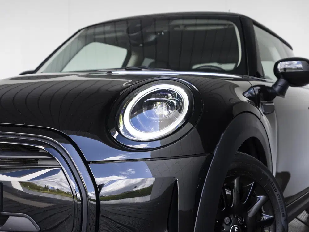 Mini Cooper Cooper Classic + Navigatie + Black Exterie uit 2022, foto 13