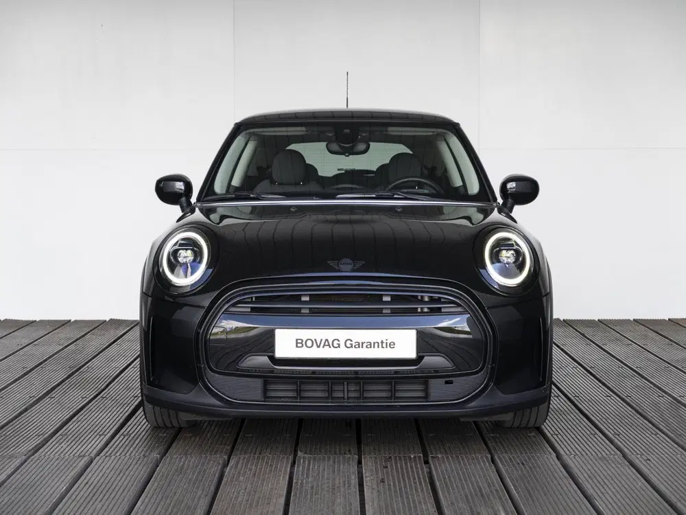 Mini Cooper Cooper Classic + Navigatie + Black Exterie uit 2022, foto 3