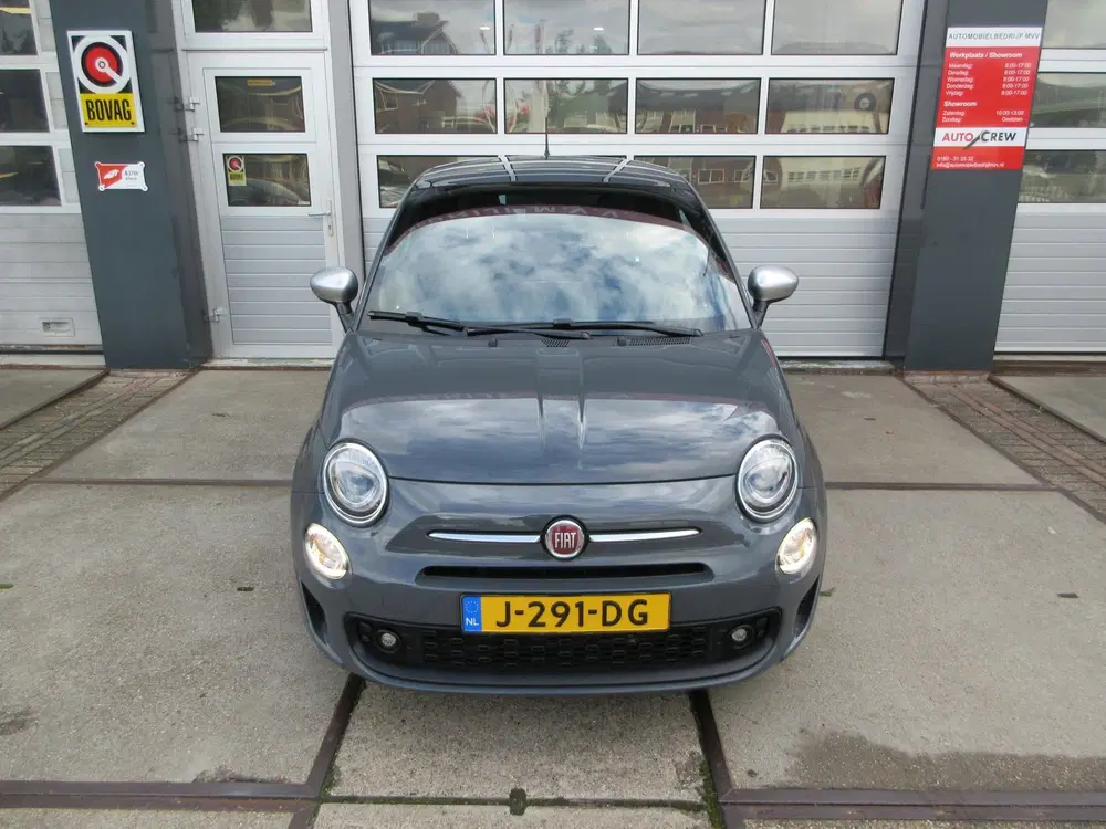 Fiat 500 1.0 Hybrid Rockstar uit 2020, foto 4