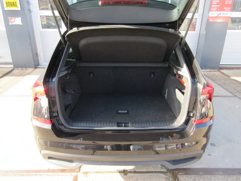 Skoda Kamiq 1.0 TSI Sport Business uit 2022, foto 8