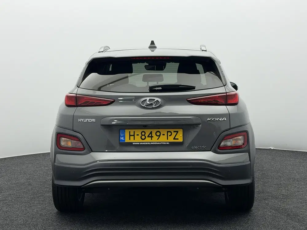 Hyundai KONA EV Premium 64 kWh SOH 90 uit 2020, foto 14