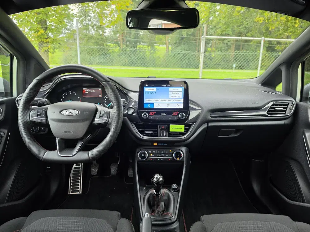 Ford Fiesta 1.0 EB 140 PK ST-Line uit 2023, foto 2