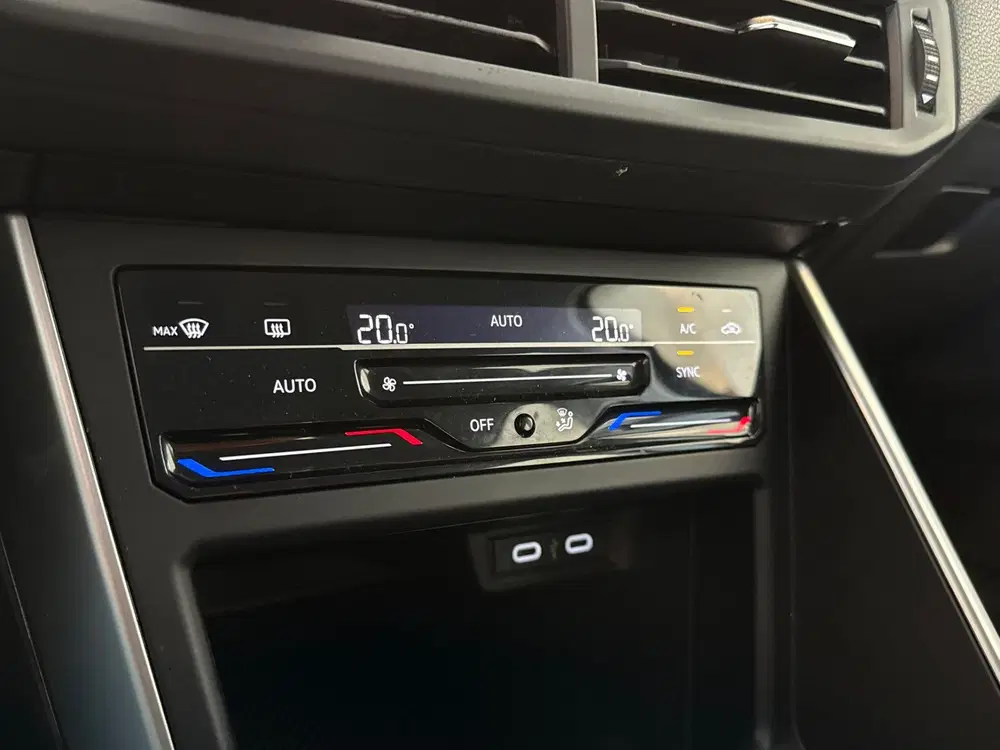 Volkswagen Taigo 1.0 TSI Life Automaat uit 2023, foto 14