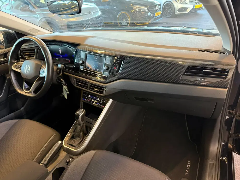 Volkswagen Taigo 1.0 TSI Life Automaat uit 2023, foto 2