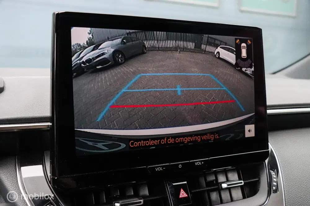Toyota Corolla Hybrid Business uit 2024, foto 10