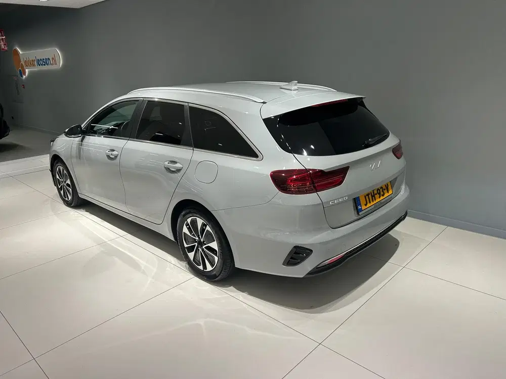 Kia Ceed 1.0 T-GDi 100pk Design Edition Navi uit 2026, foto 4