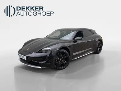 Porsche Taycan 4 93 kWh sport chrono uit 2023