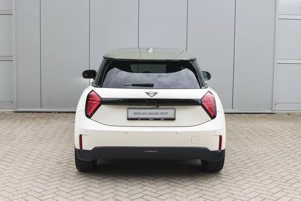 Mini Hatchback Cooper E uit 2026, foto 6