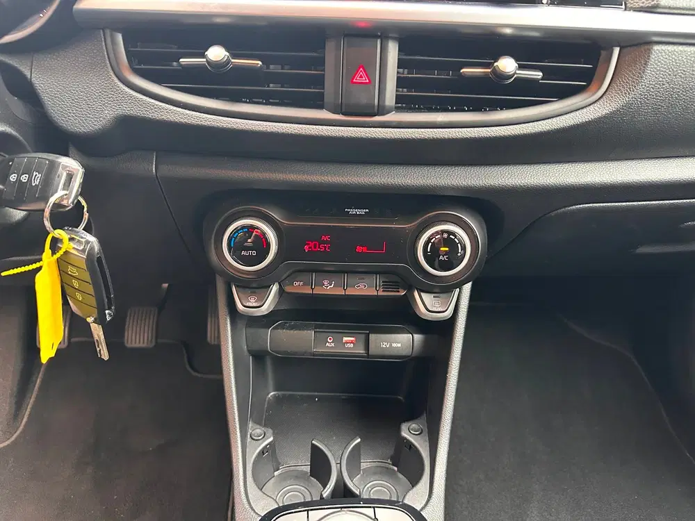 Kia Picanto 1.0 CVVT Design Edition uit 2019, foto 11