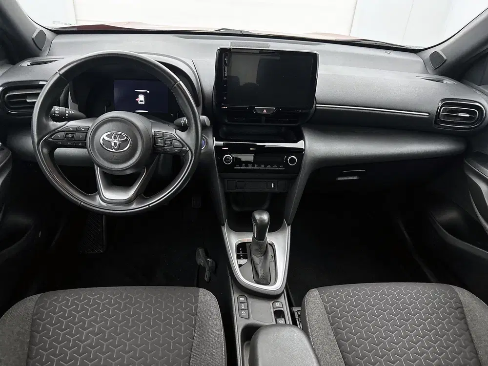 Toyota Yaris Cross 1.5 Hybrid First Edition uit 2022, foto 4