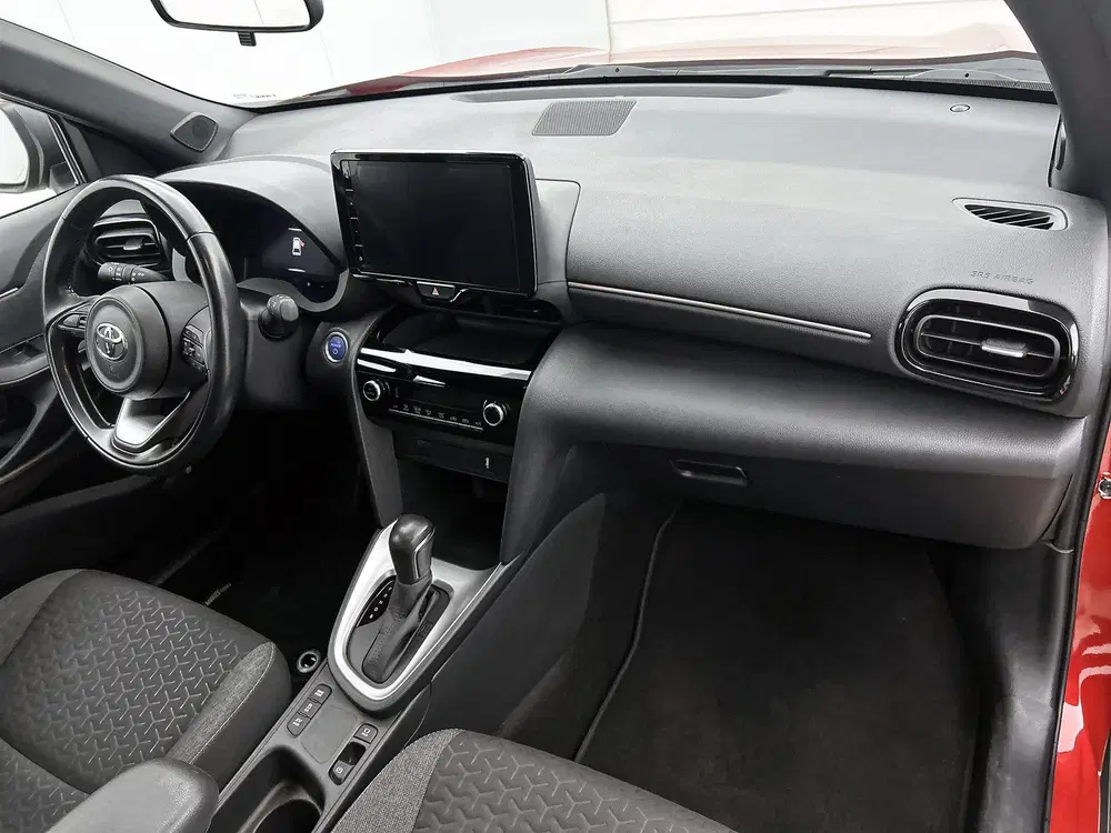 Toyota Yaris Cross 1.5 Hybrid First Edition uit 2022, foto 6