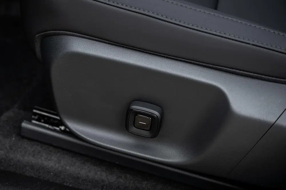 Volvo EX30 P5 Long Range Plus Europa 69 kWh uit 2026, foto 6
