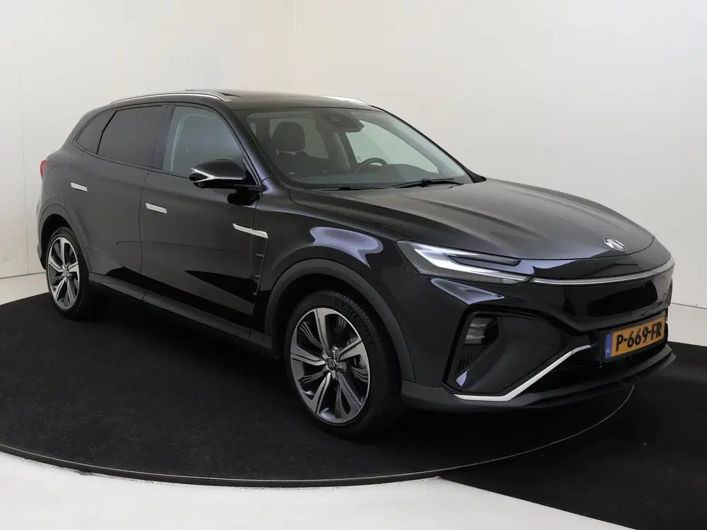 MG Marvel R Luxury 70 kWh uit 2022, foto 2
