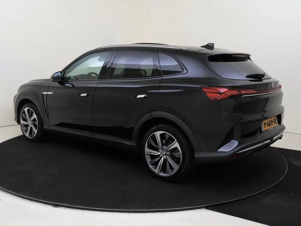 MG Marvel R Luxury 70 kWh uit 2022, foto 3