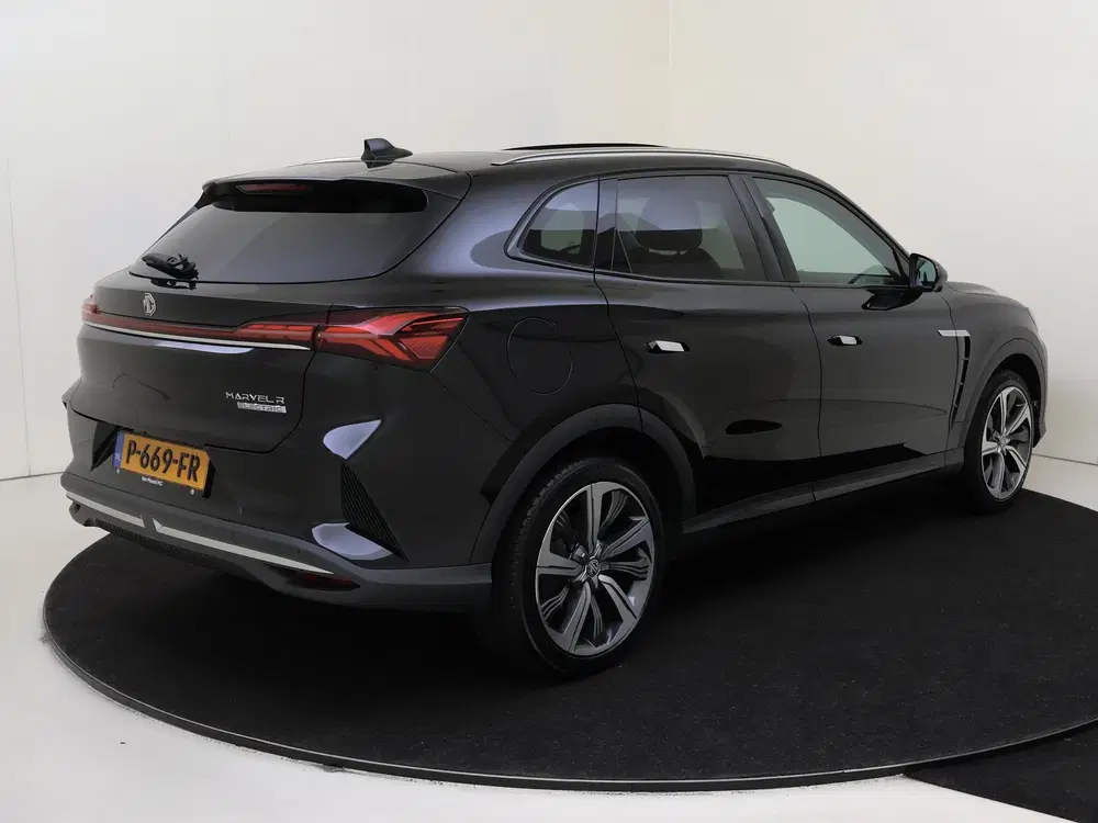 MG Marvel R Luxury 70 kWh uit 2022, foto 4