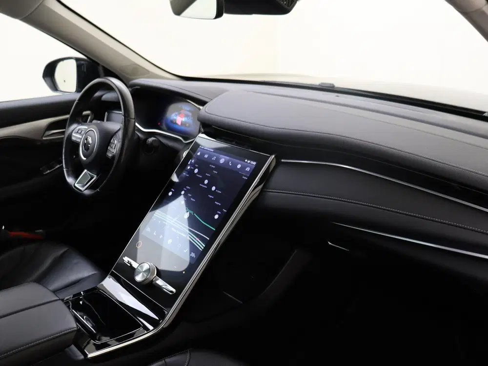 MG Marvel R Luxury 70 kWh uit 2022, foto 5
