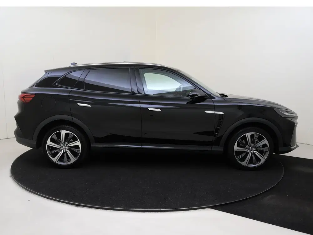 MG Marvel R Luxury 70 kWh uit 2022, foto 9