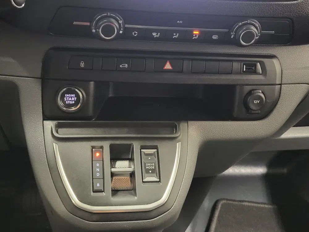 Peugeot Expert 75kWh Elektrisch (bj 2020) uit 2020, foto 12