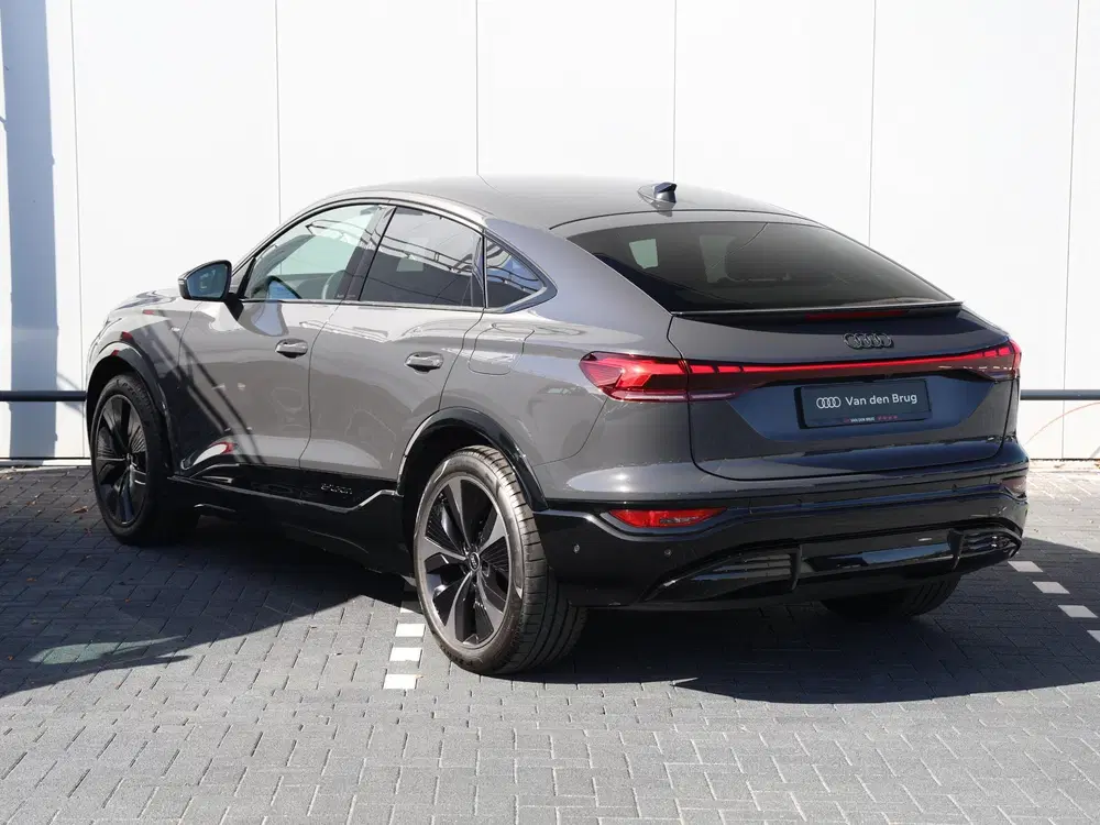 Audi Q6 e-tron S edition performance 100 kWh uit 2025, foto 12